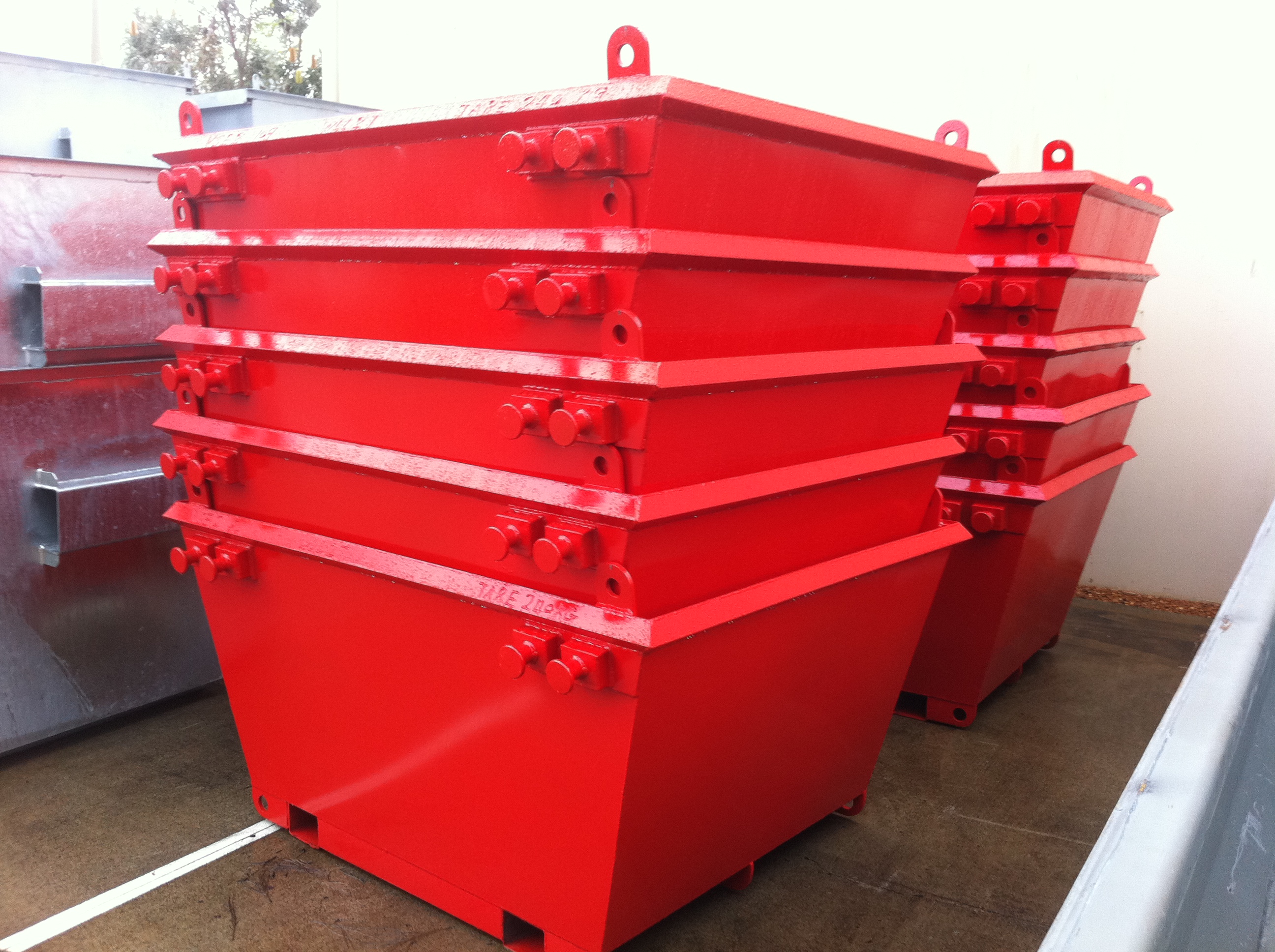 3m3 Skip Bins with Forklift Tunnels Skip Factory